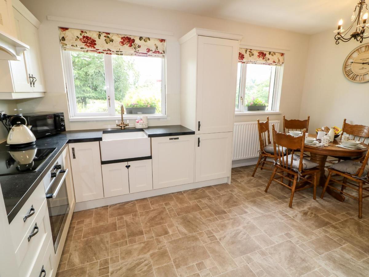 Glebe Farm Cottage Newry Exterior photo